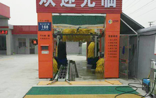 来中石化加油站点免费体验千亿国际游戏官网fx80系列隧道式电脑洗车机啦！